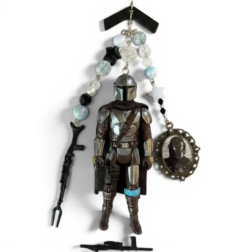 Star Wars The Mandalorian Action Figure Keychain Custom Beaded Bag Charm Bow